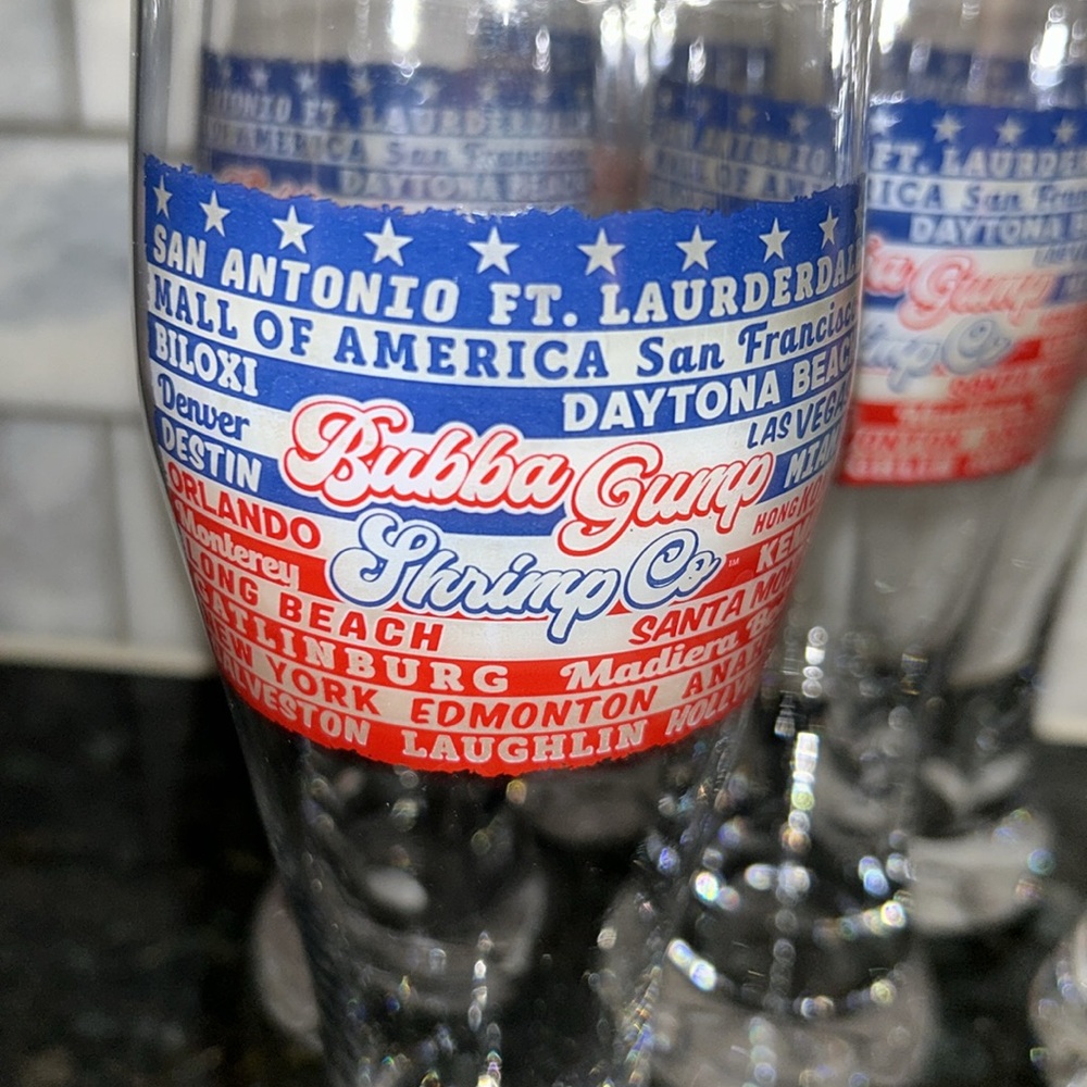 6 New Bubba Gump glasses great for bar or gifts